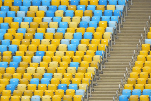 卡萨多：拿到这三分给我们很大信心；上半场我们有点着急.