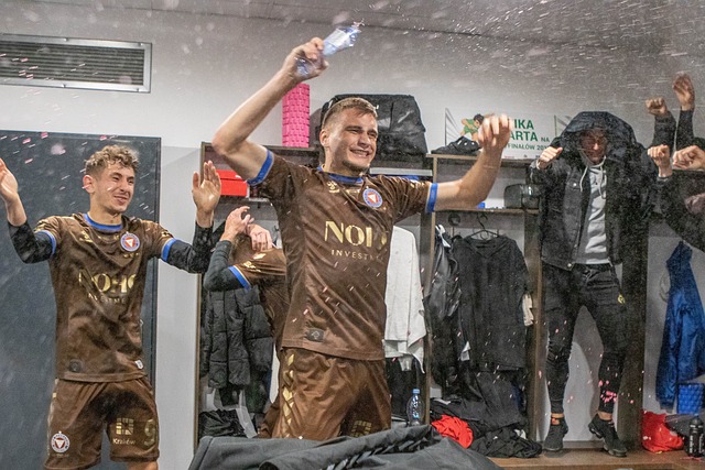 击力与长期 击力与长期